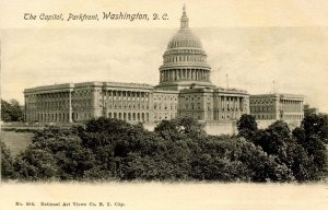 DC - Washington. The Capitol, Parkfront