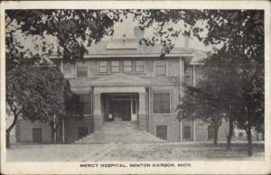 Benton Harbor MI Mercy Hospital c1910 Postcard