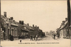 CPA Flavy-le-Martel - Route de Ham avant la Destruction (1062186)