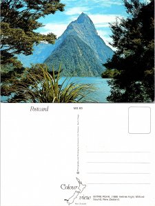 Mitre Peak, Milford Sound, New Zealand (6624