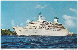 Ocean Liner M/S Sea Venture , Bermuda , 50-60s