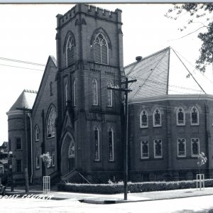 c1950s Centerville, IA RPPC Methodist Episcopal Church Main St Ford Cars PC A109