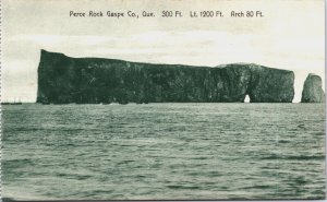 Canada Perce Rock Gaspe Quebec Vintage Postcard C075