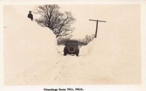 J83/ Mio Michigan RPPC Postcard c1940s Greetings from Mio Michigan 270