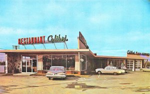 Victoriaville Quebec Canada Colibri Drive-in Restaurant Old Cars Postcard