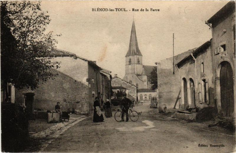 CPA BLENOD-les-TOUL - Rue de la Barre (386331)