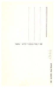 Alger Mauresque d'Alger  Family  in Traditional  clothing