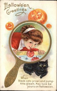 Halloween Cat Beautiful Woman Bobbing Apples Mirror Border Stecher 248A PC