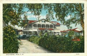 Hilo Hotel roadside 1920s Postcard Hawaii Teich 3948