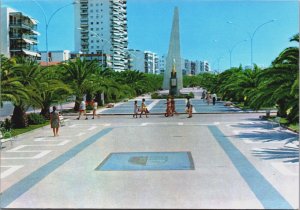 Spain Salou Vintage Postcard BS.25