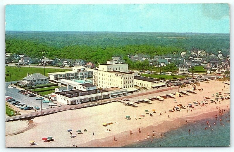 Postcard DE Rehoboth Beach Airview New Henlopen Hotel & Motor Lodge 1950's Cars