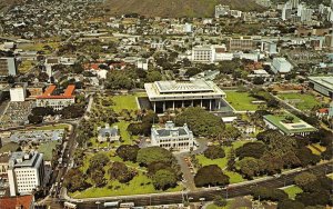 Iolani Palace Square, Honolulu, Hawaii c1960s/70s Chrome Vintage Postcard