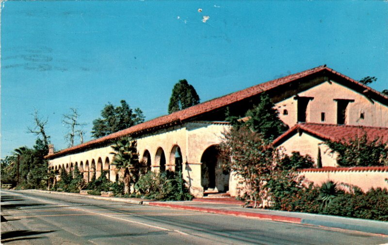 San Fernando Mission, 1797, California, Long Building, 21 arches, 21 Postcard