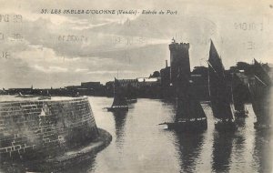 France navigation & sailing topic postcard Sables d'Olonne harbor sailing vessel