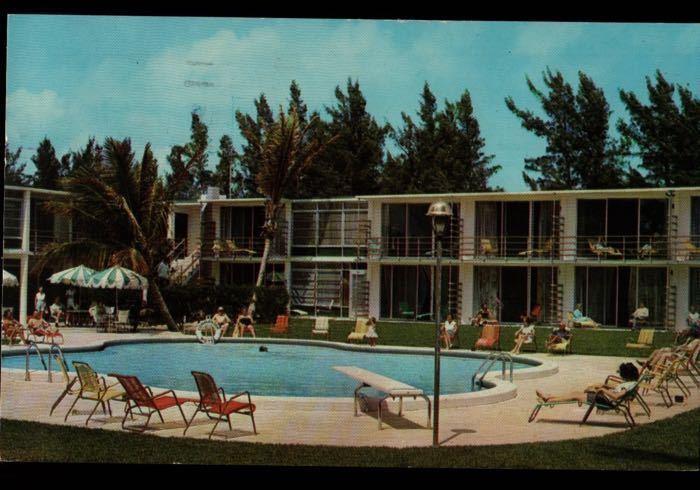 Riviera FL Commander Motel Pool View Law Day Postmark Vintage Postcard B01