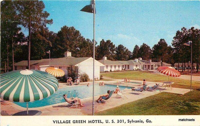 1950s Swimming Pool Village Green Motel Sylvania Georgia O'Brien postcard 164