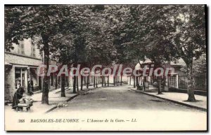 Postcard Old Cars of the Orne the avennue the station