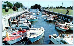 KISSIMMEE, FL ~ Annual Cruise BOAT-A-CADE Moore Haven Locks c1960s Postcard