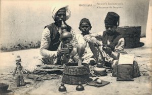 Africa Kenia Mombasa Serpent´s Fascinate Men Snake Charming Kenya Mombassa 04.87