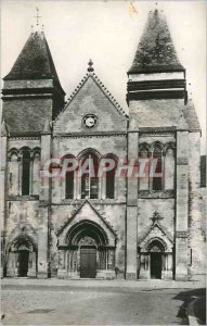 Modern Postcard Gournay en Bray (SMME) Church St Hildevert