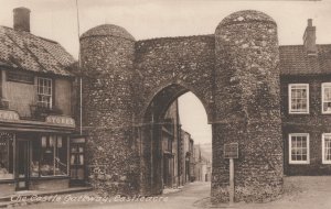 Castleacre Gate Way Village Shop Warning Sign Norfolk Postcard