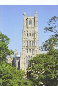 Cambridgeshire Postcard - Ely Cathedral - The West Front     AB1881