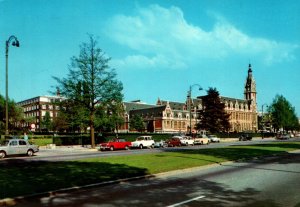 VINTAGE CONTINENTAL SIZE POSTCARD STREET SCENE THE UNIVERSITY BRUSSELS BELGIUM