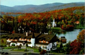 Postcard PQ Lac Beauport Manoir Sant-Castin Laurential Mountains 1970s K5