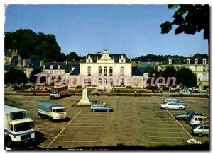 Modern Postcard Chateau du Loir Sarthe Square and City Hall