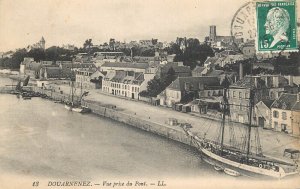 Navigation & sailing themed vintage postcard Douarnenez harbor schooner sailboat