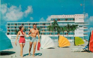 Beach Scene Gill House Yankee Clipper Postcard Florida Haynes Lithograph 21-2318