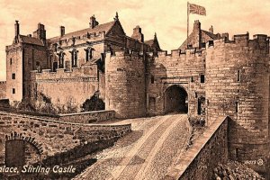 c1910 STIRLING CASTLE SCOTLAND THE PALACE VALENTINES LITHOGRAPHIC POSTCARD 43-6