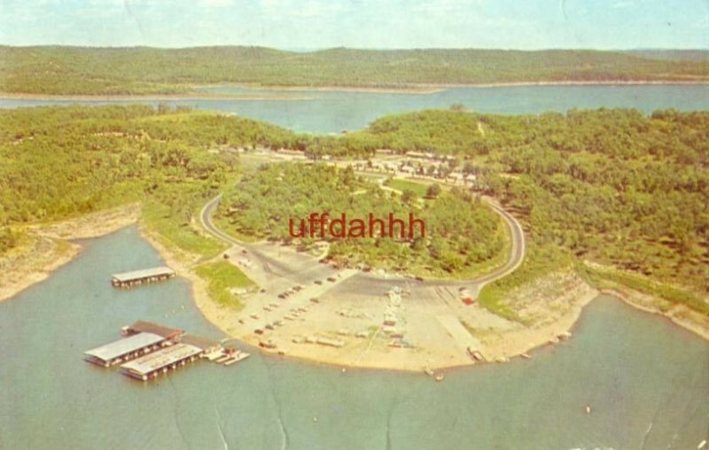 INDIAN POINT BOAT DOCK, GOLDEN ARROW RESORT, BRANSON, MO 1965 Table Rock Lake