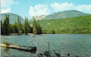 Alice Lake BC British Columbia Unused Postcard G25