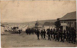 CPA Militaire Camp de La COURTINE - La Rentrée au Camp (90015)