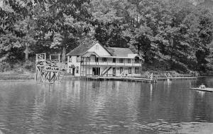 Media Pennsylvania Swimming And Row Club Lake House Antique Postcard K11372