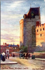 View of Curfew Tower, Windsor Castle Tucks 7939 Vintage Postcard A16