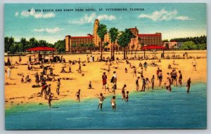 St. Petersburg, Florida - West Spa Beach & Vinoy Park Hotel - Postcard