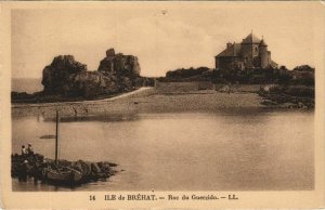 CPA ILE-de-BREHAT Roc du Guerzido (1147504)