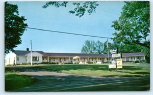 BREWER, ME ~ Roadside WOODLAND TERRACE MOTEL c1950s Charles Cogswell Postcard