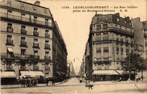 CPA Levallois Perret Rue Vallier (1311162)