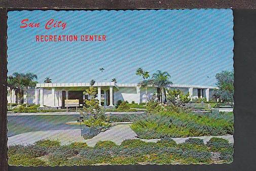 Lake View Center Sun City AZ Postcard BIN 