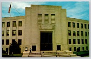 Lynn MA Memorial City Hall and Auditorium Massachusetts Postcard G28