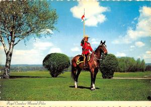 BG9403 royal canadian mounted police types military   canada