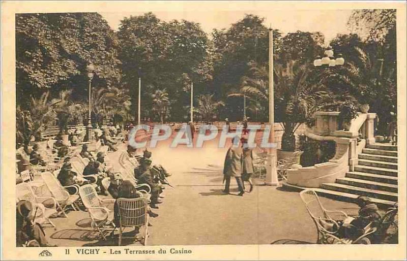 CPA Vichy les terrasses du Casino 