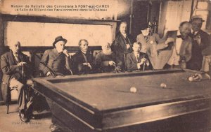 SHOOTING POOL BILLARDS FRANCE RETIREMENT HOME POSTCARD (c. 1910)