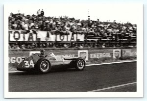 REIMS, FRANCE ~ Auto Racing JUAN ANUEL FANGIO MASERATI 4x6 Repro 2000 Postcard