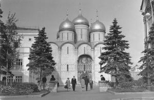 B97721 moscow kremlin the cathedral of assumption russia   real photo