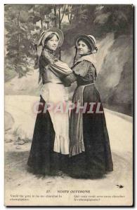 Nostre Ouvergne Old Postcard Girls (costume folklore)