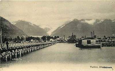 VALDEZ, ALASKA Waterfront scene postcard 7665